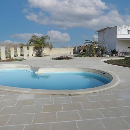 לבראנו Villa Delle Stelle Con Piscina מראה חיצוני תמונה